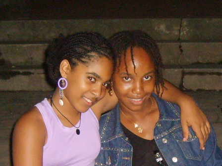 Comme 2 soeurs