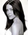 sophia bush